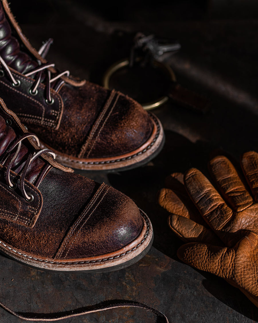 Fortress Java Leather Leather Notes: Java Waxed Flesh – Truman Boot Co.