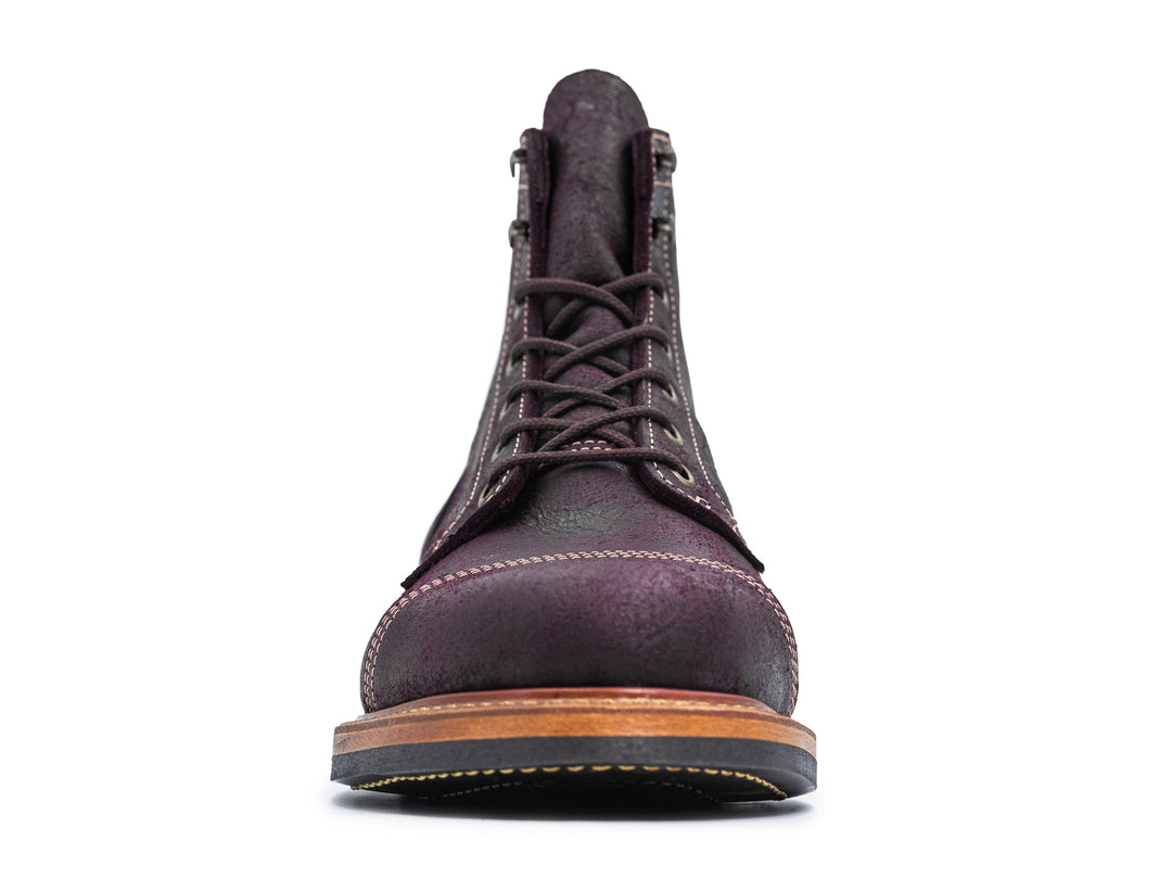 front view garnet rambler boot on white background