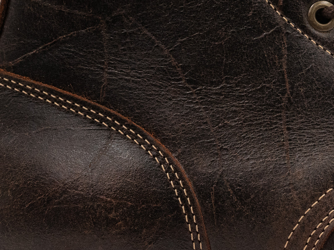 close up shot of snuff crazy cow leather