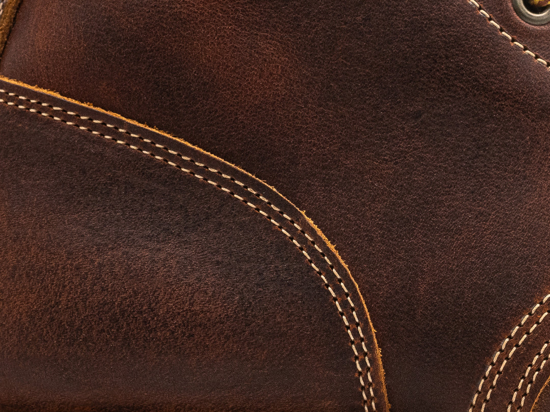 close up shot of tobacco snakebite leather